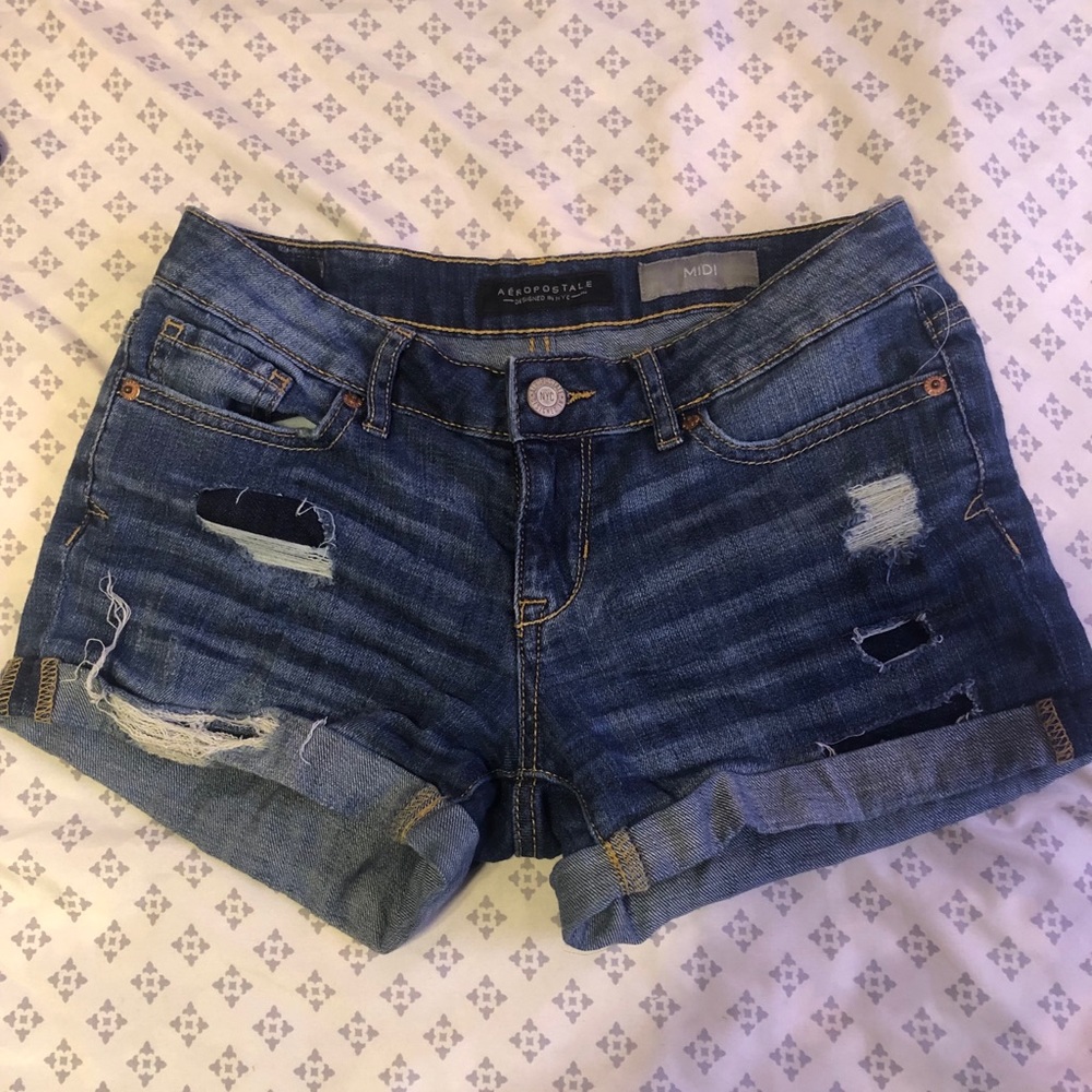 2 Aeropostale Midi shorts.